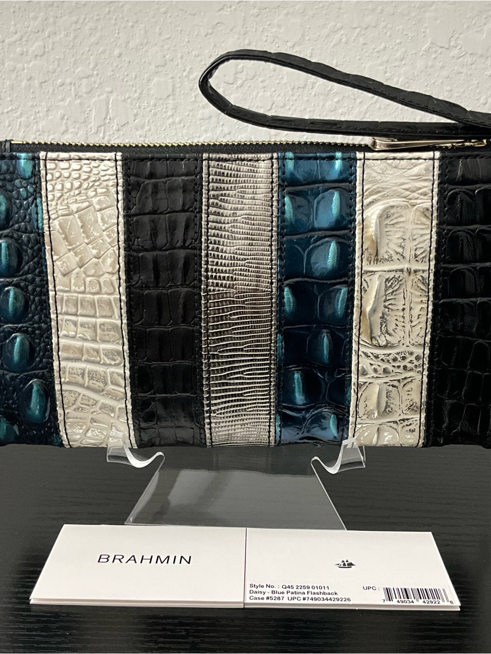 Brahmin Daisy BLUE PATINA FLASHBACK Mixed Leather Wristlet Cosmetic Clutch - Picture 3 of 7